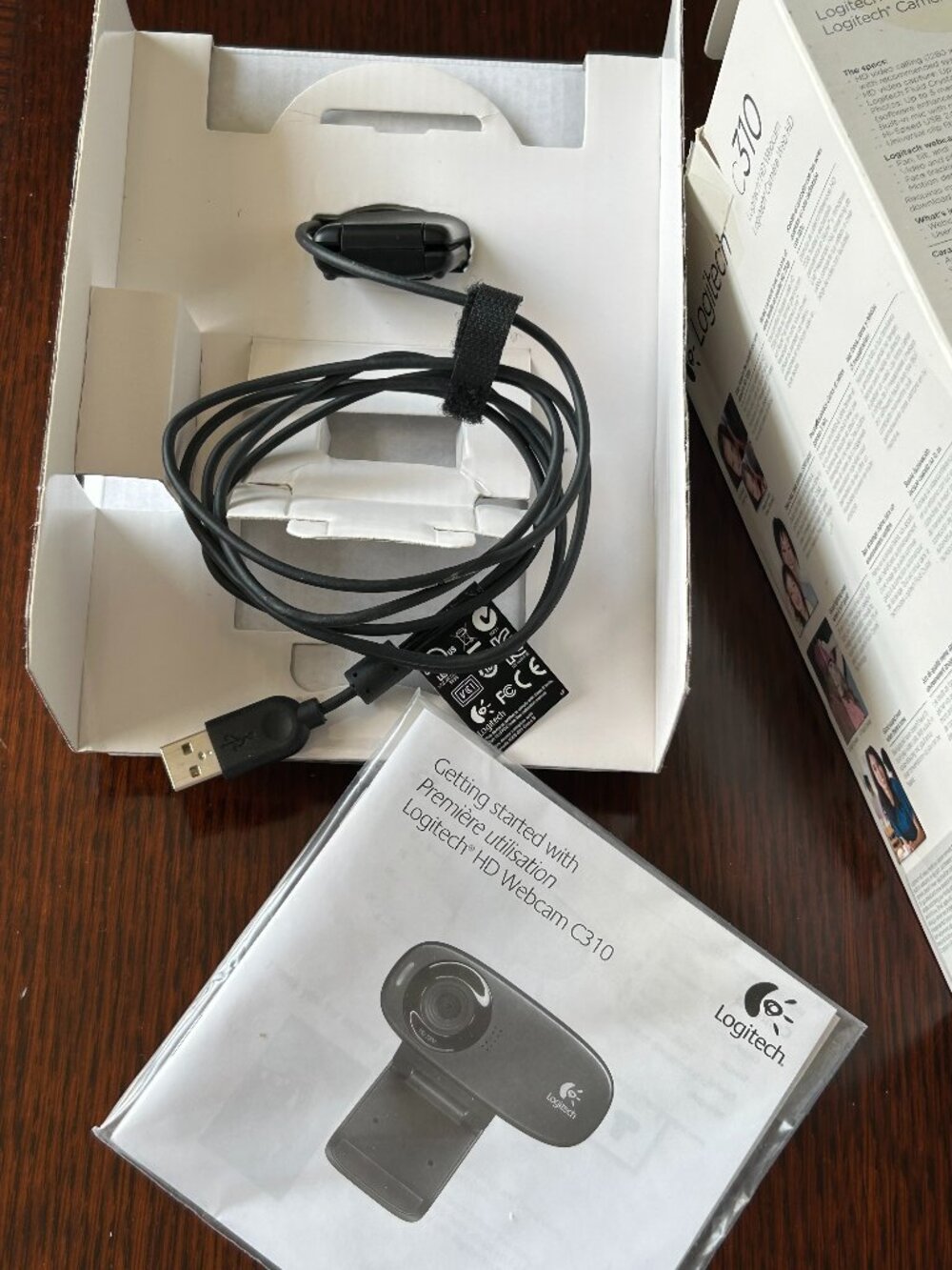 Logitech C310 HD  Webcam with Built In Mic - Picture 7 of 9